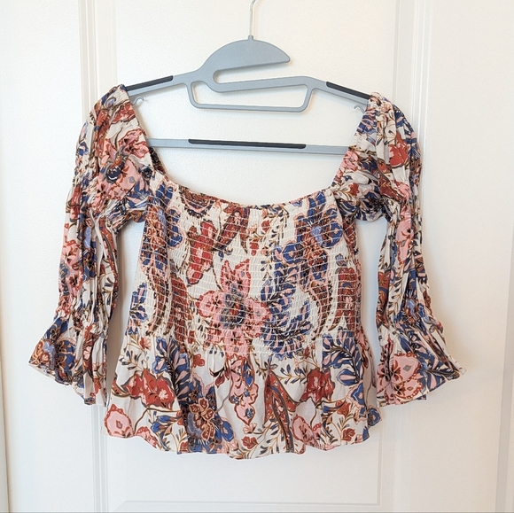 Misa Los Angeles Vida Floral Smocked Off Shoulder Cropped Top - Picture 2 of 7